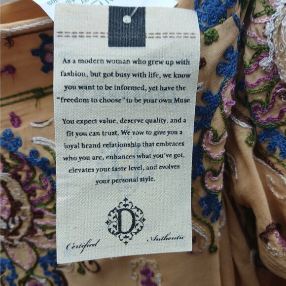 Democracy Embroidered Off the Shoulder Boho Peasant Blouse TanSize Large NWT - Picture 8 of 12